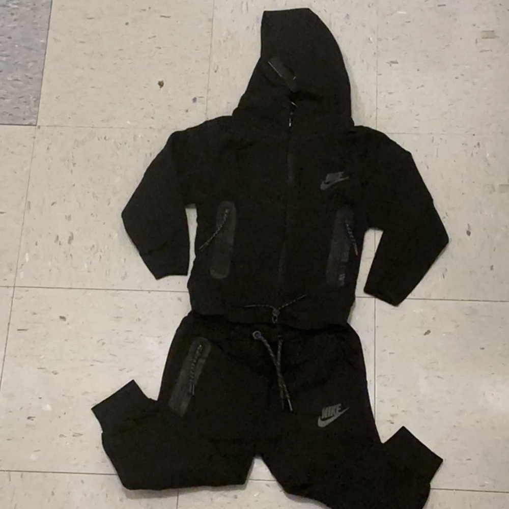 Kids Nike Black Hoodie Tracksuit